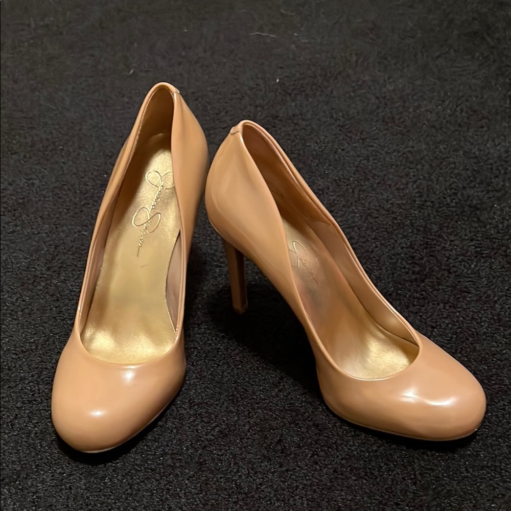 Jessica Simpson Tan Patent Leather Heels